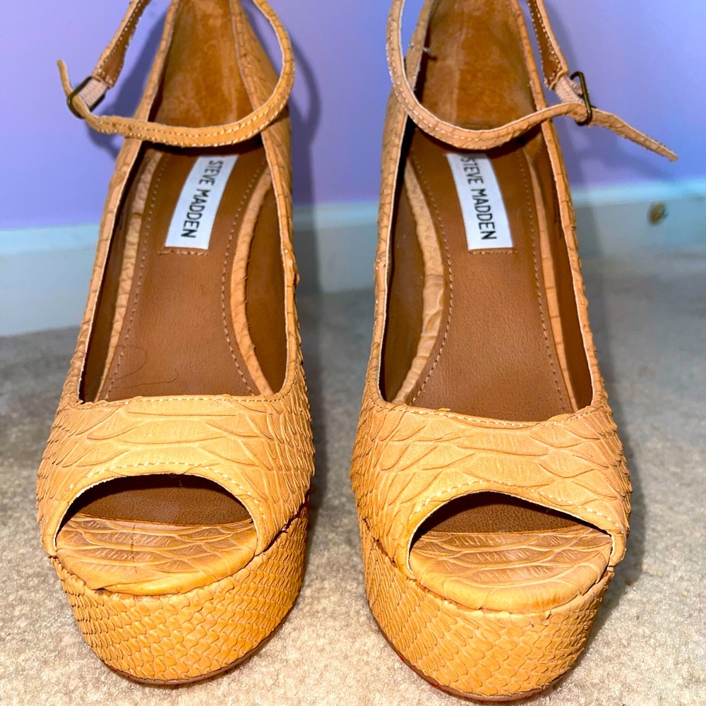 Steve Madden heels
